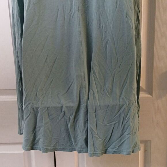 Monnuro soft  bluish green short sleeve oversized  tunic  Sz 1X  EUC - Picture 5 of 7